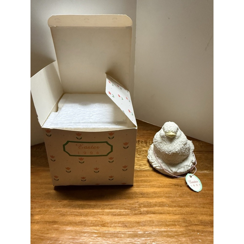 Department 56 Easter 1994 White Porcelain Bird Figurine Boxed. New in Box